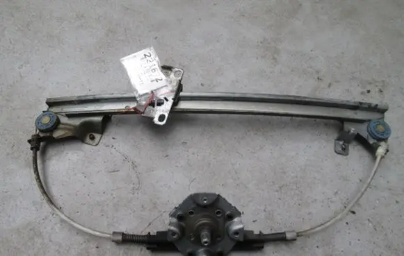 Opel Kadett E Front door window regulator with motor