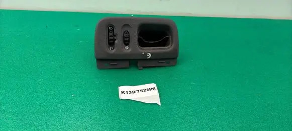 Renault Megane I Headlight level height control switch 416950