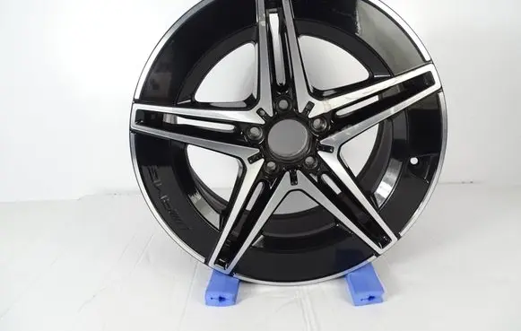 Mercedes-Benz C W206 Original wheel cap A2064016600