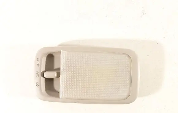 Toyota Yaris Rear seat light
