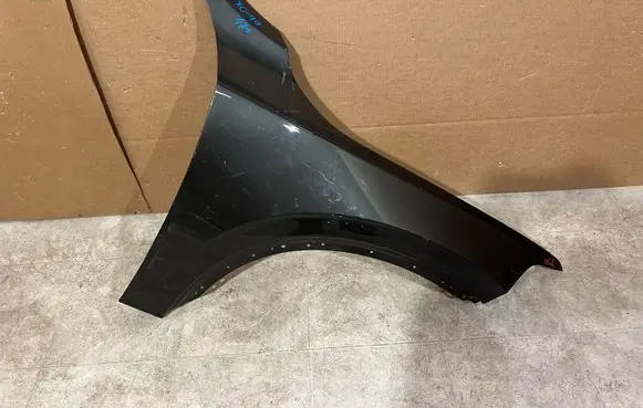 Volvo XC90 Fender 31651676