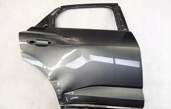 Audi Q3 F3 Rear door