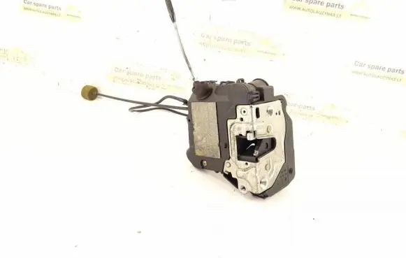 Mercedes-Benz E W211 Front door lock 2117200635 2117200835