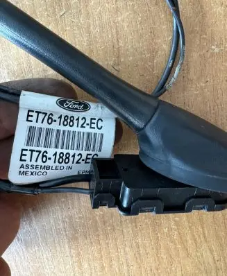 Ford Transit Courier Aerial GPS antenna