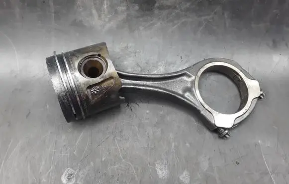 Mercedes-Benz CLK A209 C209 Piston with connecting rod 8340E