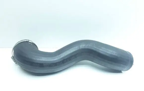 Volvo XC70 Intercooler hose/pipe 30778626