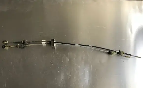 Gear shift cable linkage