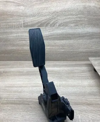 Opel Astra G Accelerator throttle pedal 09128851AL 0281002278