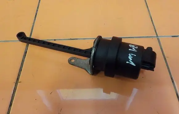 Opel Insignia A EGR valve line/pipe/hose 4010992E 081506095