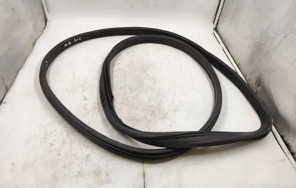 Opel Meriva A Rubber seal front door (on door) 13145214