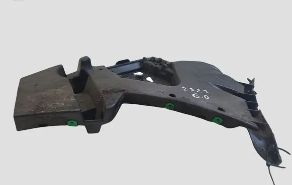 Volvo V40 Rear bumper mounting bracket 31395104