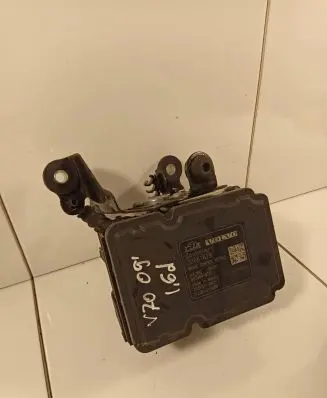 Volvo V70 ABS Pump 30681619 000404972C1 10092604053