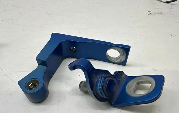 Ford Puma Rear door lower hinge