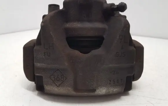 Renault Captur Front brake caliper