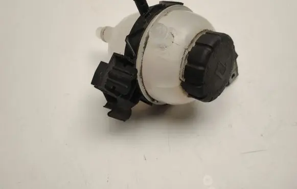 Mercedes-Benz EQC Coolant expansion tank/reservoir A2225000549