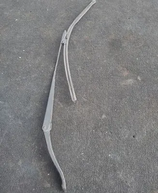 Renault Megane IV Front wiper blade arm W000065554