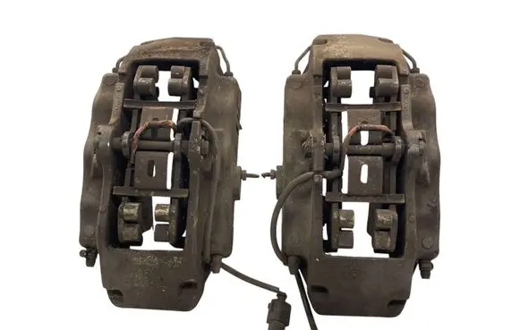 Audi Q7 4L Front brake caliper