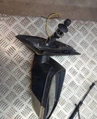 Volkswagen Polo IV 9N3 Coupe wind mirror (mechanical) 