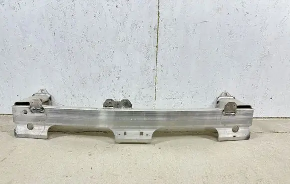 Opel Mokka B Front bumper cross member 9835607480 9826115680 9832864880