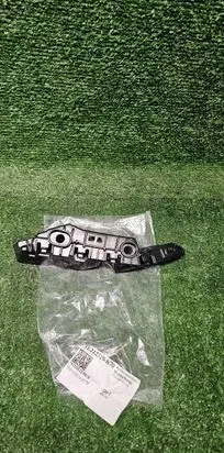 Volkswagen Golf VII Front bumper mounting bracket 5G0807049B