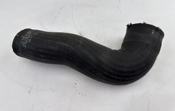 Volkswagen PASSAT B7 Air intake hose/pipe 1K0145832AG