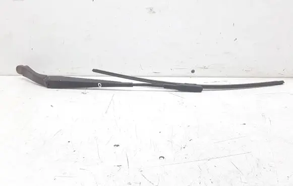 Volvo XC90 Windshield/front glass wiper blade 