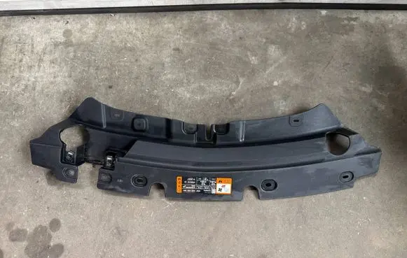 Ford Kuga II Engine bonnet/hood lock trim molding GJ5416613AA
