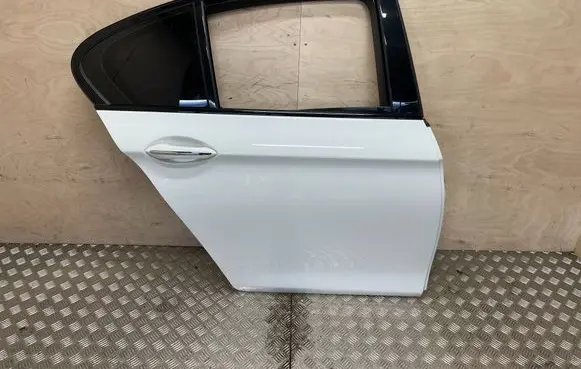 BMW 5 F10 F11 Rear door