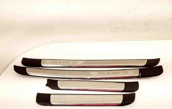 Skoda Superb B6 (3T) sill trim set (inner) 3T0853492 3T0853542