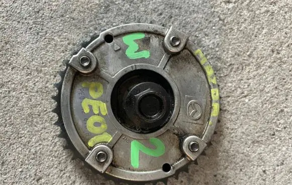 Mazda CX-3 Camshaft pulley/ VANOS PE0112470B