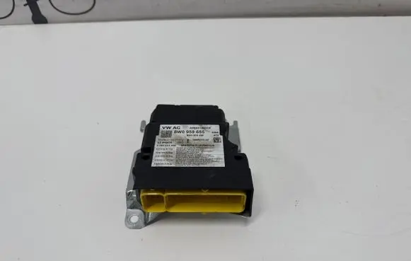 Audi A4 S4 B9 Airbag control unit/module 8W0959655
