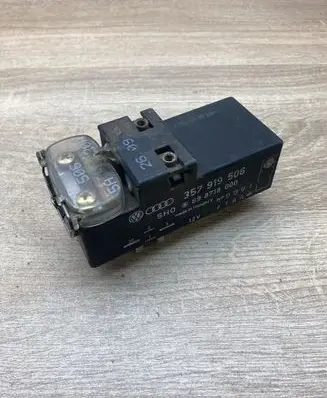 Volkswagen Sharan Coolant fan relay 357919506 898718000