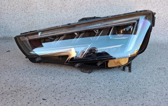 Audi RS4 B9 Headlight/headlamp 8W0941035C 030129623500
