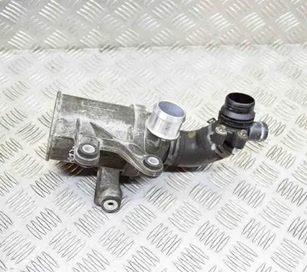 Mercedes-Benz C W205 Water pump A2742003482 A2742000107