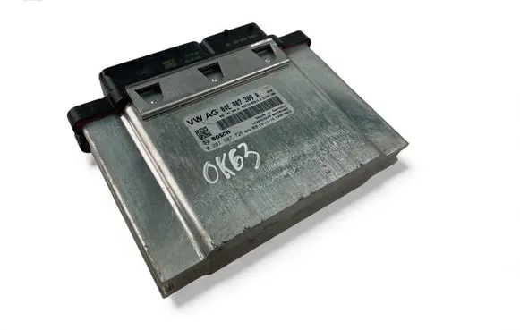 Seat Leon (5F) Engine control unit/module ECU 04E907309A 0261S07726