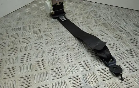 BMW 5 F10 F11 Middle seatbelt (rear) 34036732A