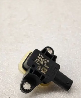 Audi A6 C7 Airbag deployment crash/impact sensor 4H0955557 1405RB4