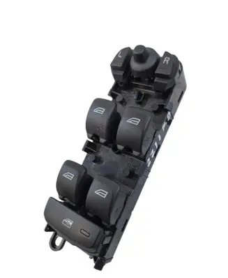 Volvo V40 Electric window control switch 31334567