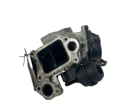 Ford Kuga II EGR valve 30725855 V29012928A 151200598