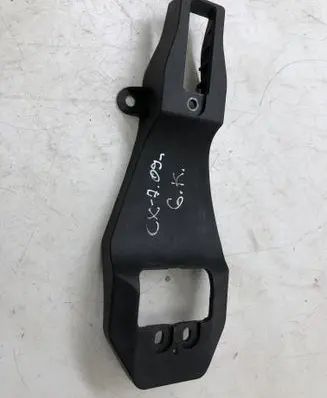 Rear door exterior handle/bracket
