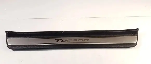 Hyundai Tucson IV NX4 Side skirt front trim 85873N7500