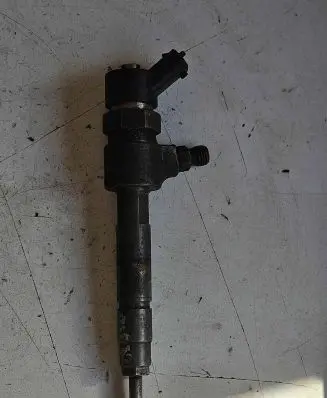 Alfa Romeo 156 Fuel injector 0445110002