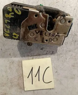 Opel Vectra C Rear door lock 13157758
