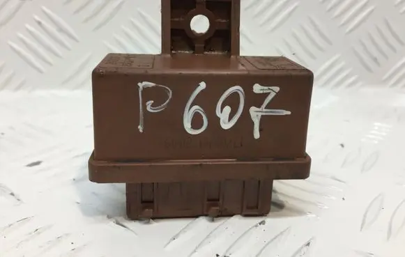 Peugeot 607 Other relay 240109