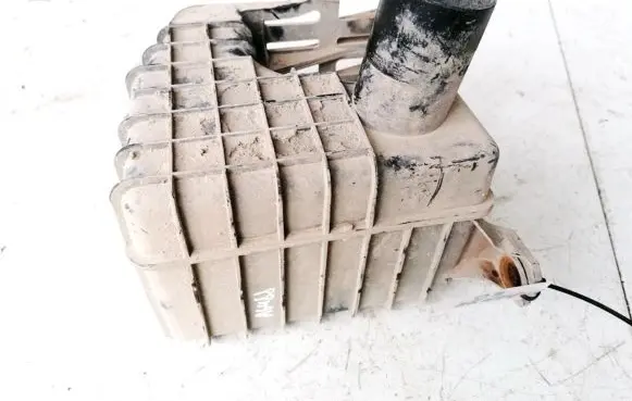 Mazda 6 Vacuum air tank 