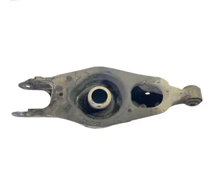 Chrysler 300C Rear upper control arm/wishbone