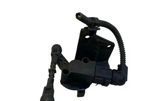 Audi A3 S3 8V Rear air suspension level height sensor 5Q0907503 304097 H02800HZ