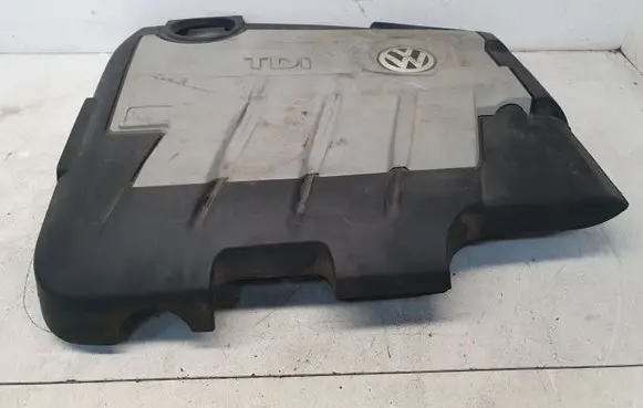 Volkswagen Golf V Engine cover (trim) 03L103925AM