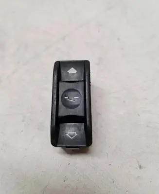 BMW 5 E39 Sunroof switch 8352182 03015000