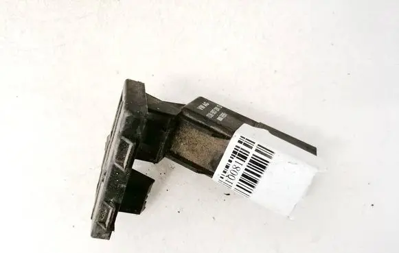 Glow plug pre-heat relay